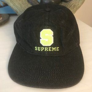 Authentic Supreme hat